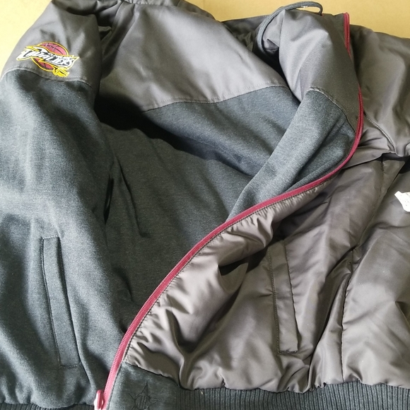 NBA  Cavaliers  JH Design Reversible Fleece Hooded Jacket Charcoal 2XL NWOT - Picture 6 of 13